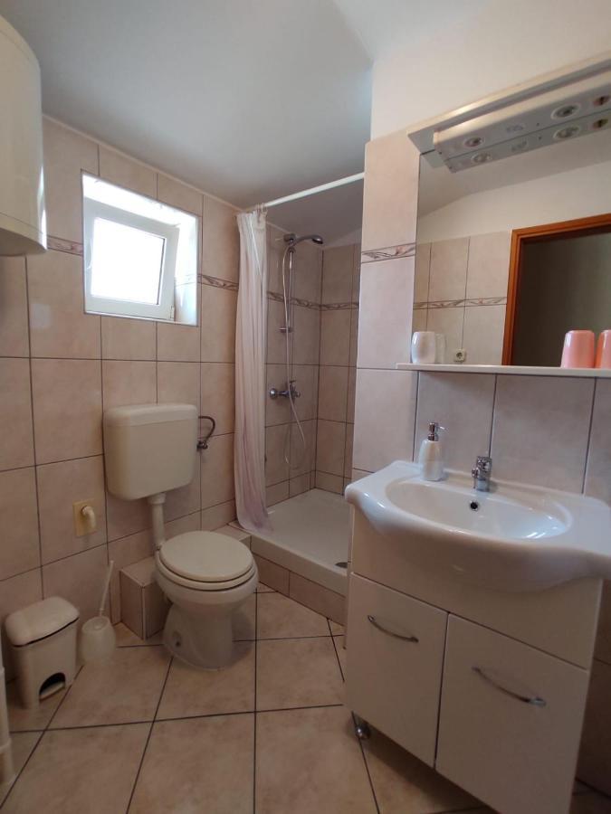 Apartmani Danica Risika Kültér fotó